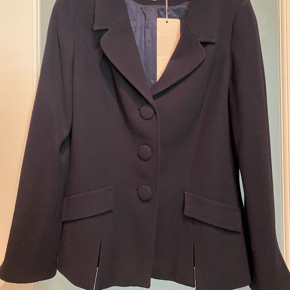 La Dress Couture Suit - Picture 1 of 13